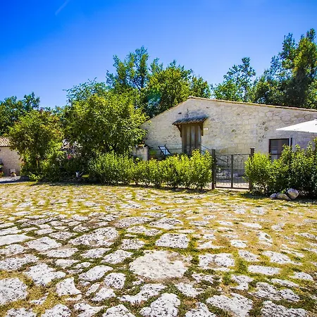 Catalano Country house