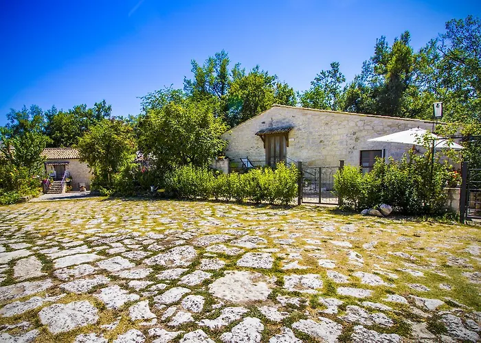 Catalano Country house